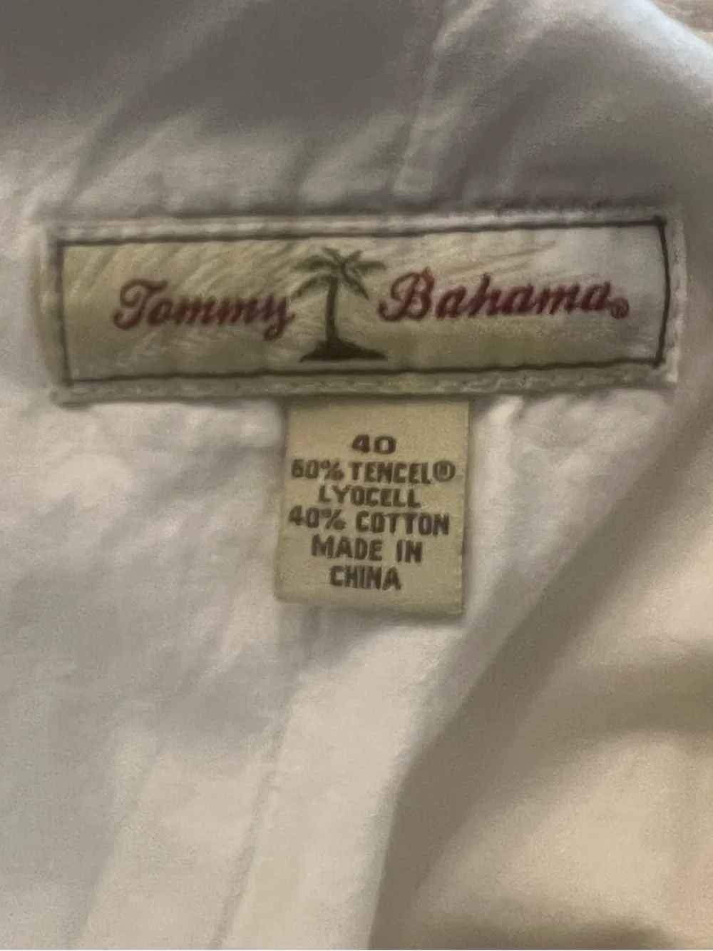 Tommy Bahama Light Beige Flat Front Men's Shorts - Size 40